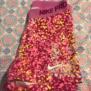NIKE PRO SHORTS
